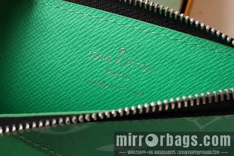 LV Replica Bags M30999