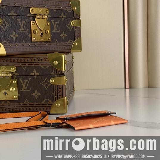LV Replica Bags Necklace m83153 7.6x10x0.5cm gf1