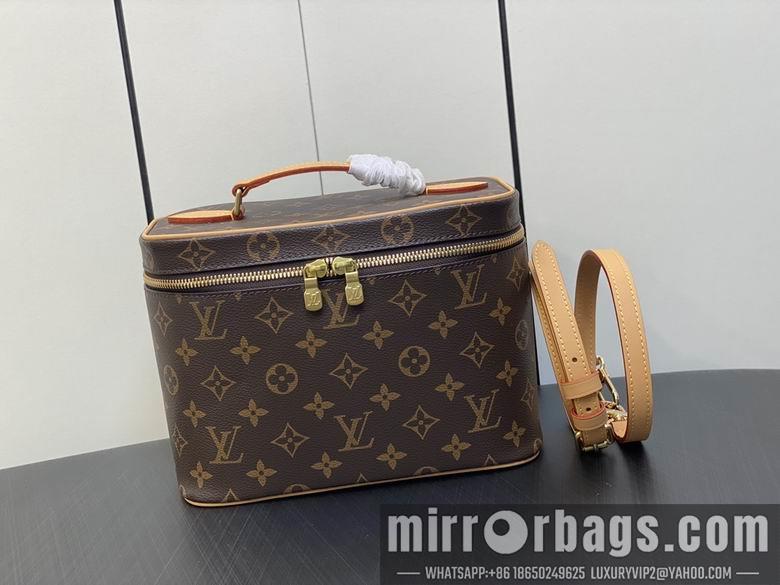 LV Replica Bags NiceNano M42265 24x18x14.5cm gf