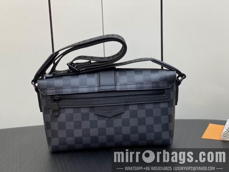 LV Replica Bags S-Cape M46794 28x16x10cm gf