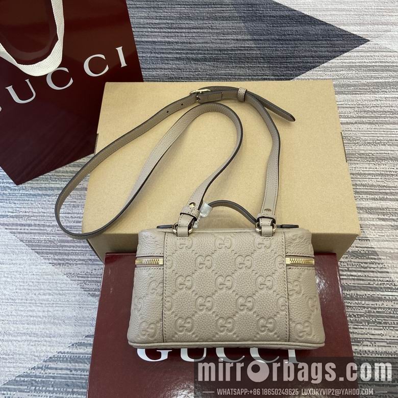 Gucci Replica Bags Emblem 815949 20X12X5cm MP 2colour