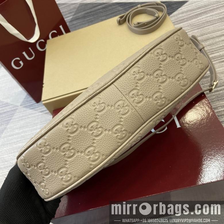 Gucci Replica Bags Emblem 820453 32X24X7cm MP 2colour