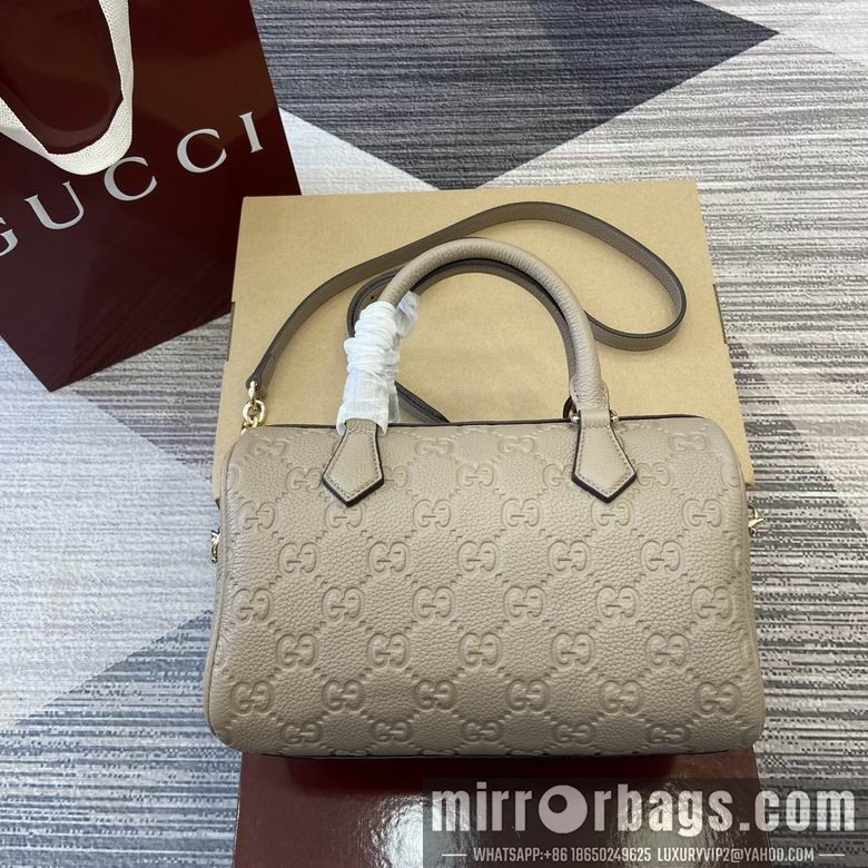 Gucci Replica Bags Emblem 815255 25.5X16X14cm MP