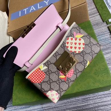 Gucci Replica Bags Padlock 652683 18X10X5cm MP