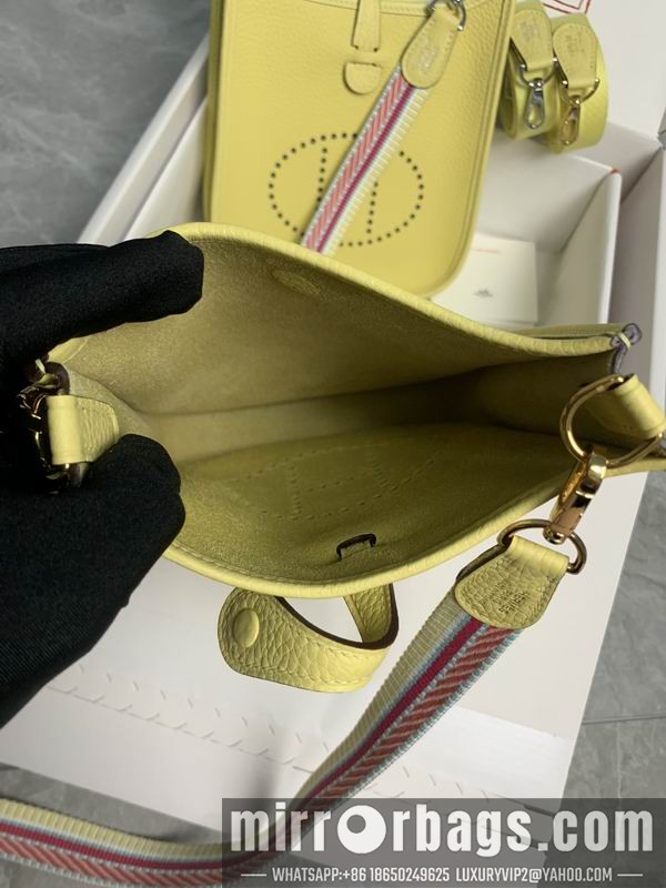 Hermes Replica Bags Evelyne mini Togo am 01