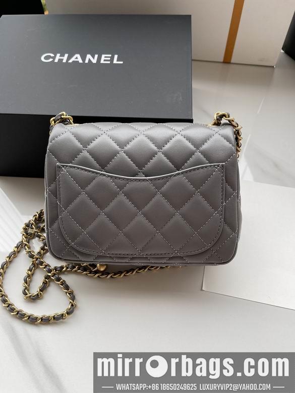 Chanel Replica Bags AS1786 18x13x7cm AL