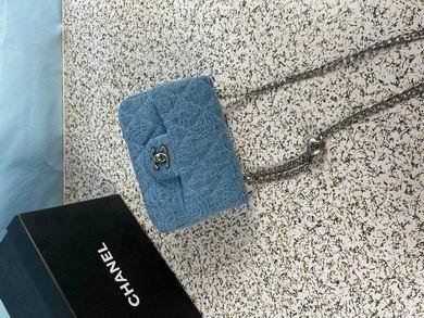 Chanel Replica Bags 737-1 20cm WO