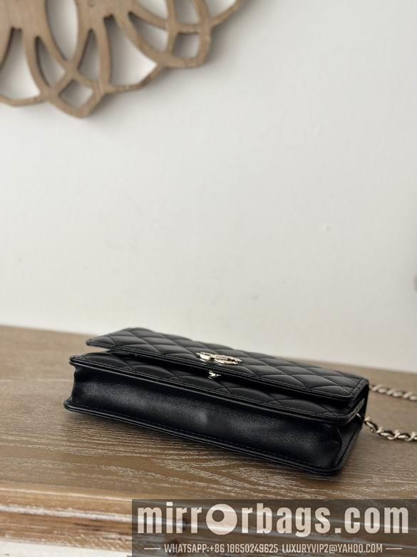 Chanel Replica Bags 66012 19cm BL