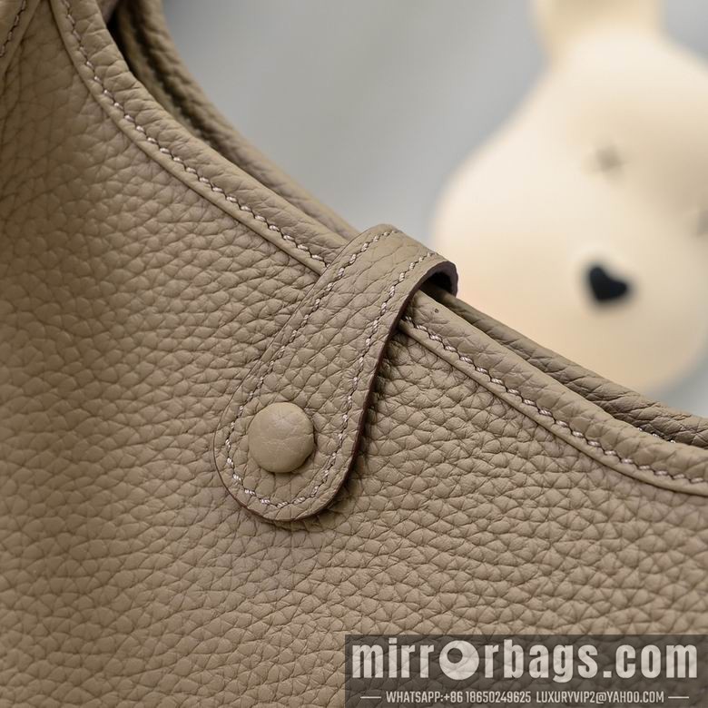 Hermes Replica Bags 17cm 112107 AM 5