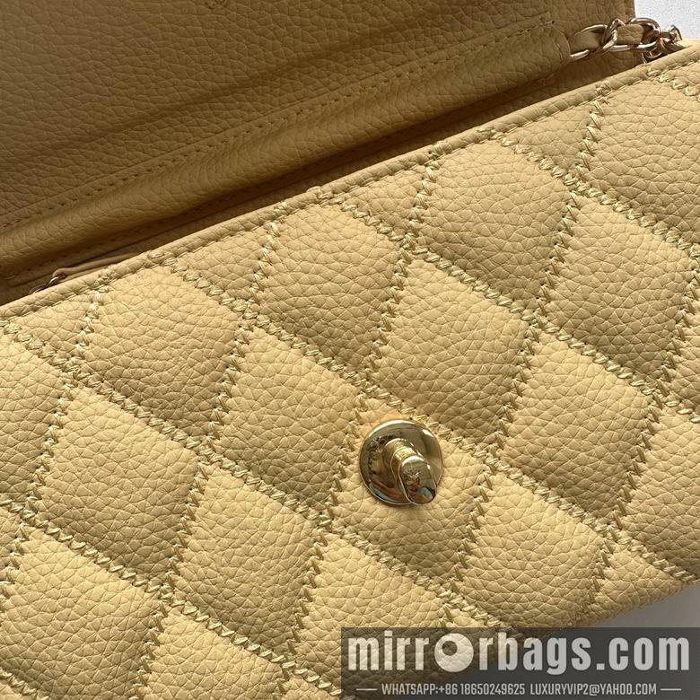 Chanel Replica Bags A50078 19X12.5X4.5cm YG 2