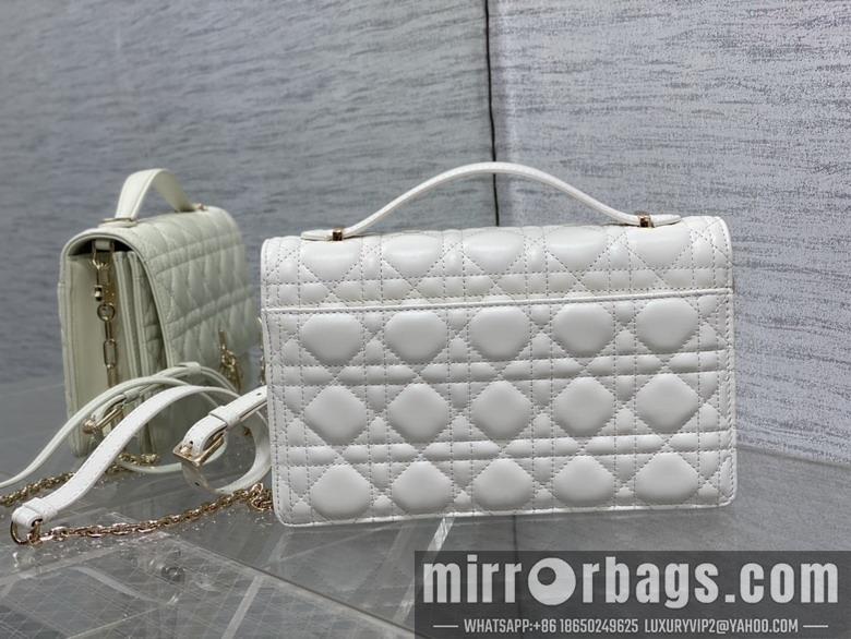 Dior Replica Bags Dior 0605 24x7.5x14cm yz5