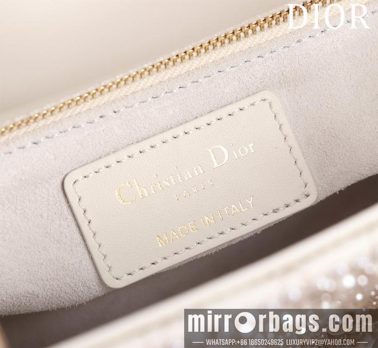 Dior Replica Bags Lady M0505841 17X15X7cm BG