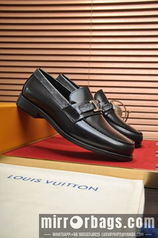 LV Replica Shoes LV sz38-45 hnh0332