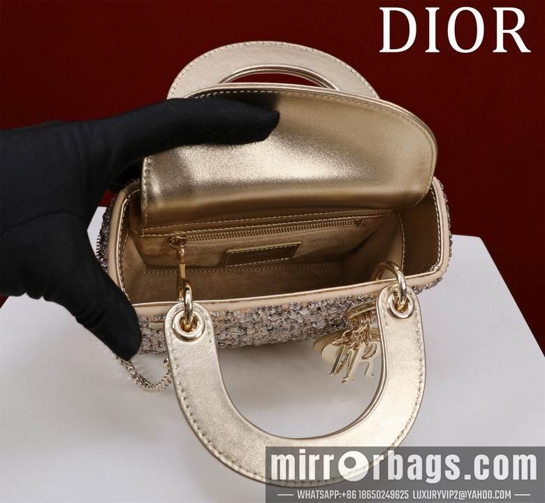 Dior Replica Bags M0505841 17X15X7cm BG