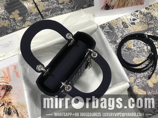 Dior Replica Bags Dior Lady 17x15x7cm wo