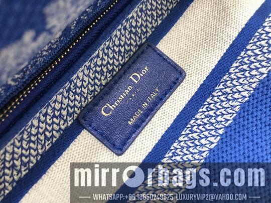 Dior Replica Bags Dior Lady M0565 24x20x11cm wz2