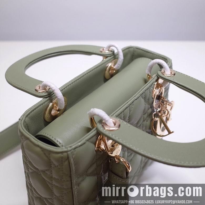Dior Replica Bags AX8877 20X17X9