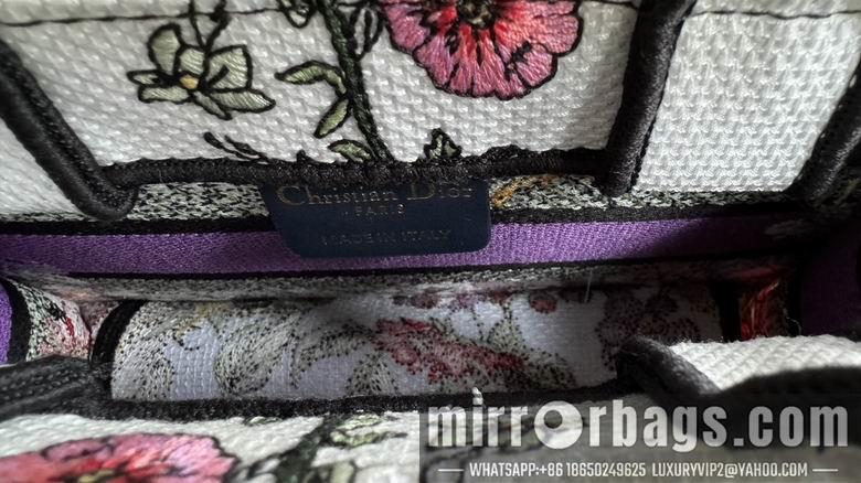 Dior Replica Bags 7001 21.5X13X7.5cm