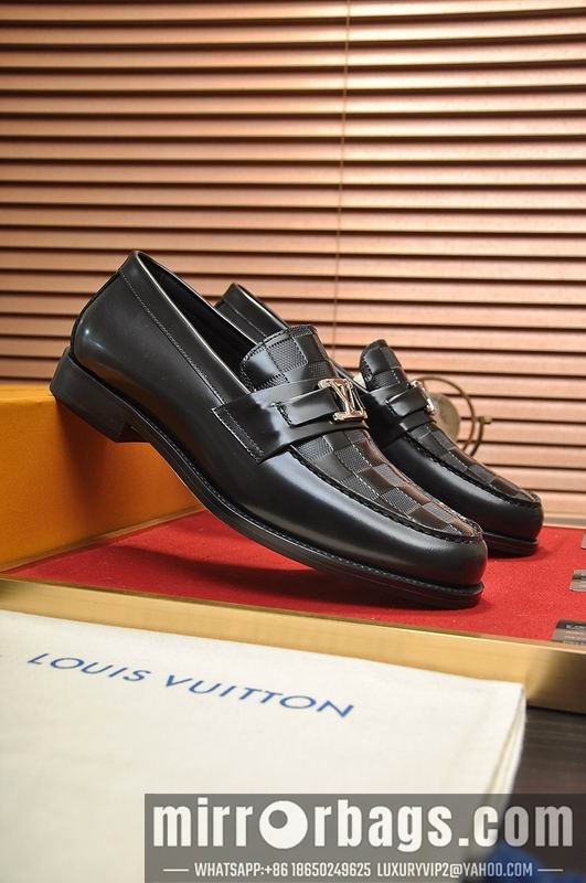 LV Replica Shoes LV sz38-45 hnh0332