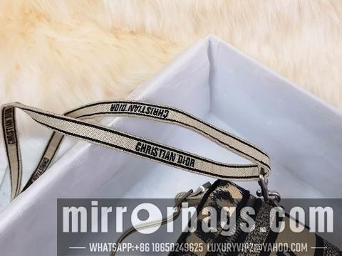Dior Replica Bags Dior Travel Vanity18.5x13.5x10.5cm  yz