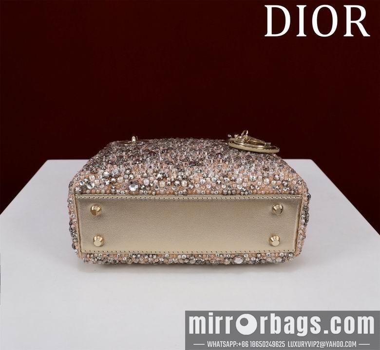 Dior Replica Bags M0505841 17X15X7cm BG