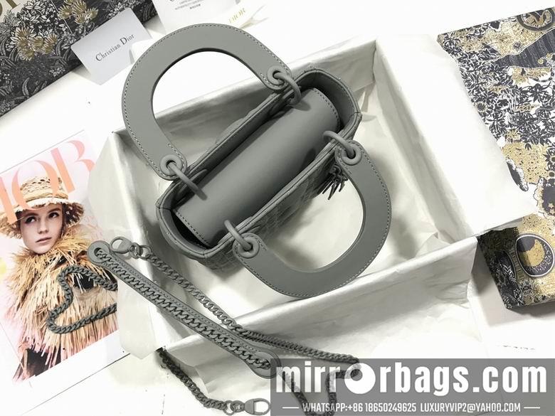 Dior Replica Bags BNM0505 17X15X7