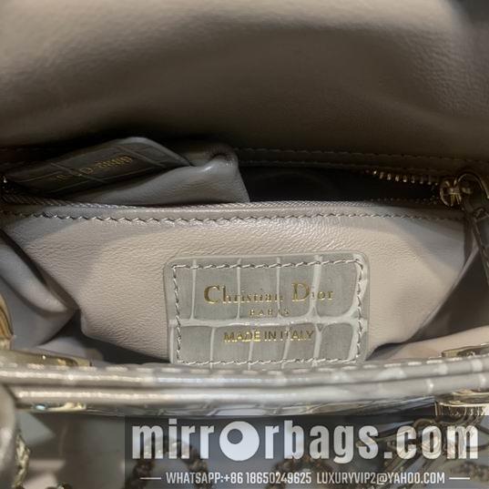 Dior Replica Bags Dior Lady鳄鱼压纹17x7.5x14cm yz