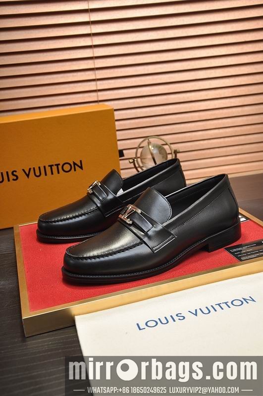 LV Replica Shoes LV sz38-45 hnh0332