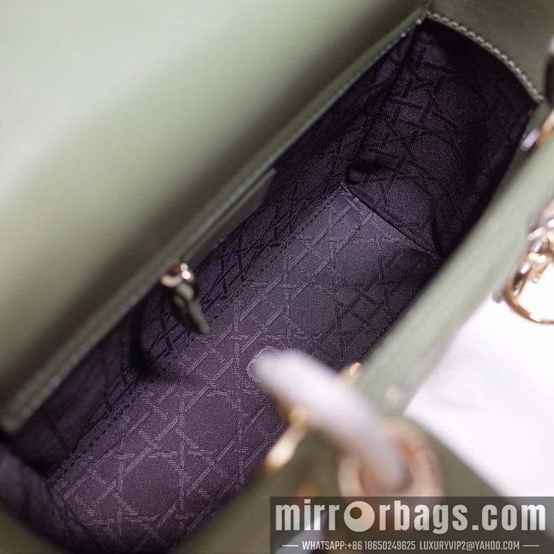 Dior Replica Bags AX8877 20X17X9