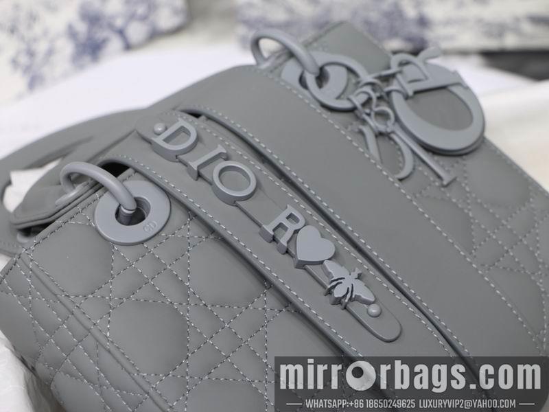 Dior Replica Bags DIOR M8012 20cm yz2