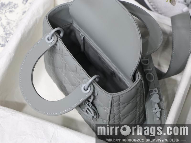 Dior Replica Bags DIOR M8012 20cm yz2