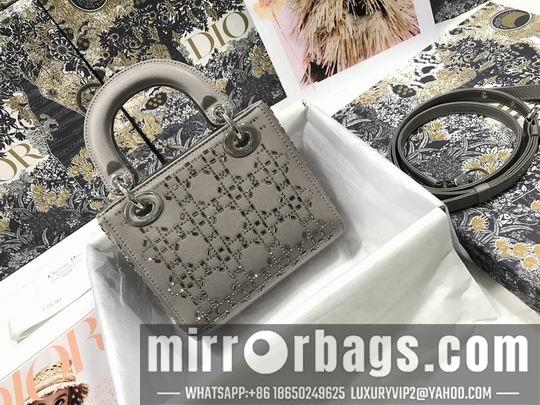 Dior Replica Bags Dior Lady 17x15x7cm wo