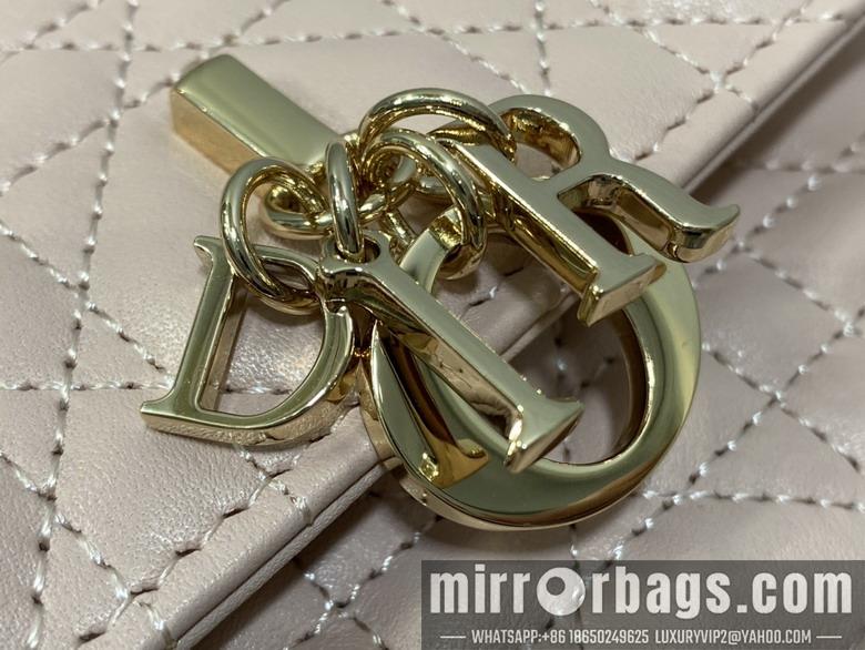 Dior Replica Bags Dior 0604 21x11x5cm wo1