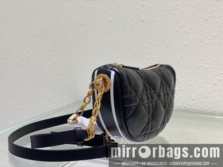 Dior Replica Bags AX2112279 24X15X6.8