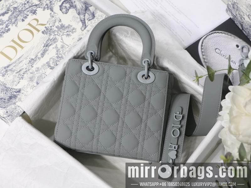 Dior Replica Bags DIOR M8012 20cm yz2