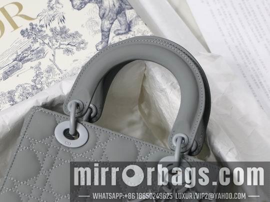 Dior Replica Bags Dior Ultra-matte M8013 20cm wz