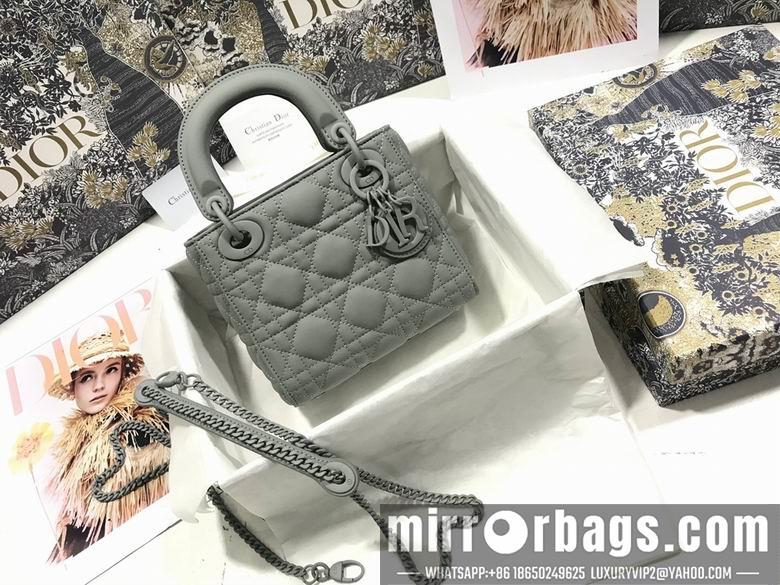 Dior Replica Bags BNM0505 17X15X7