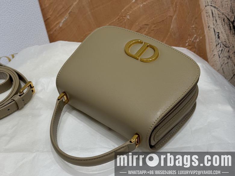 Dior Replica Bags Dior Montaigne 9371 19x12x8cm wo1