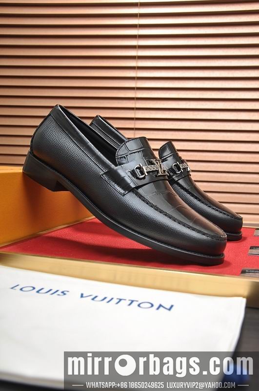 LV Replica Shoes LV sz38-45 mnf0315
