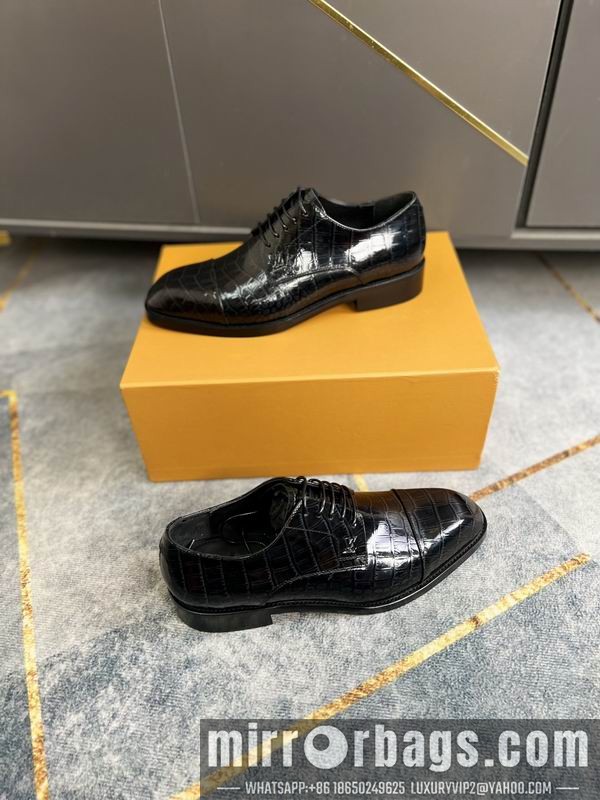 LV Replica Shoes LV sz38-45 mnf0105