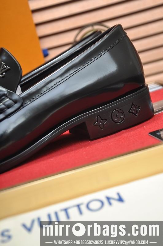 LV Replica Shoes LV sz38-45 mnf0749