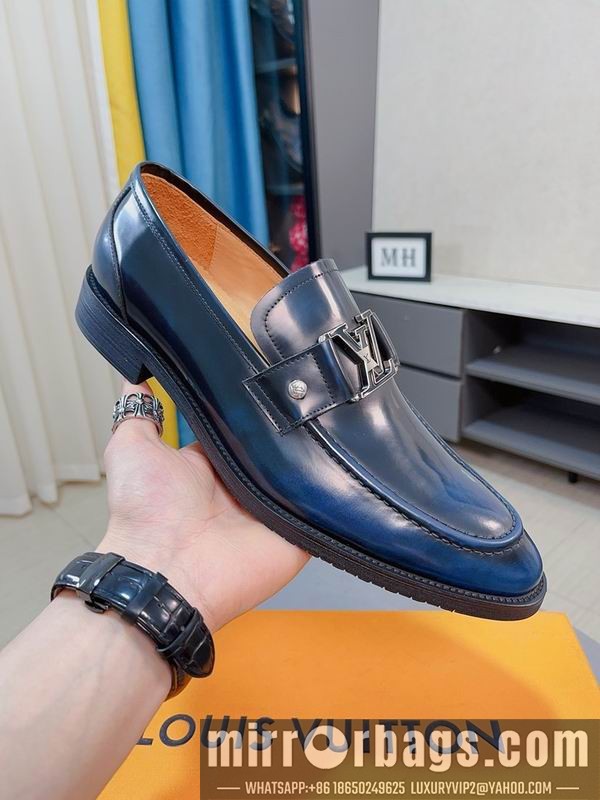 LV Replica Shoes LV sz38-45 mnf0602
