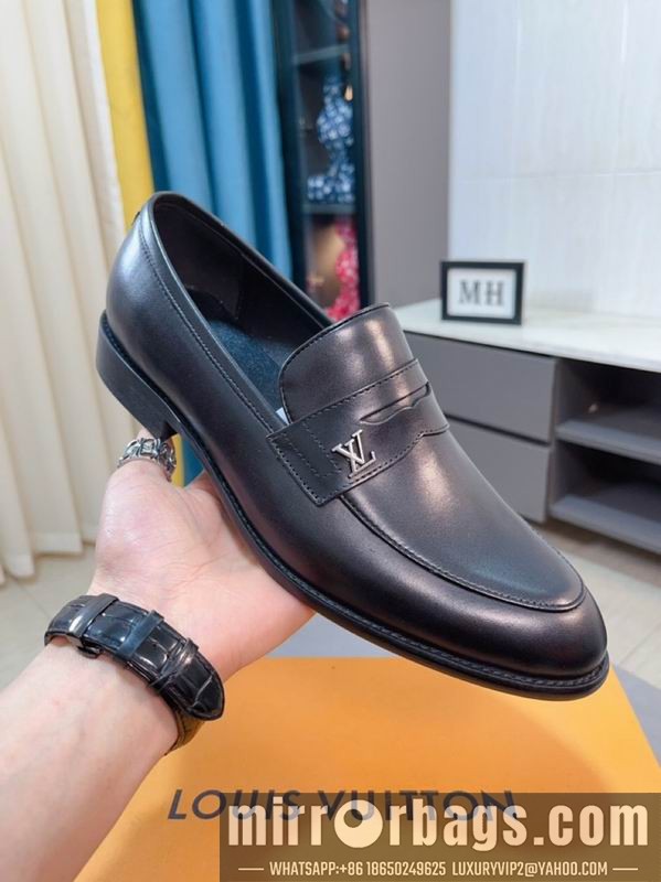 LV Replica Shoes LV sz38-44 mnf0136