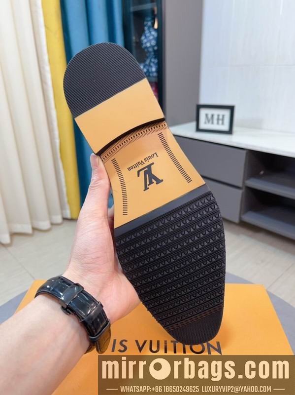 LV Replica Shoes LV sz38-44 mnf0308