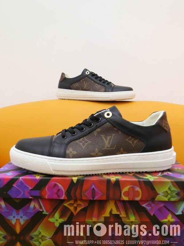 LV Replica Shoes LV sz38-44 mnf0537