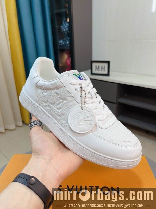 LV Replica Shoes LV sz38-44 mnf0642