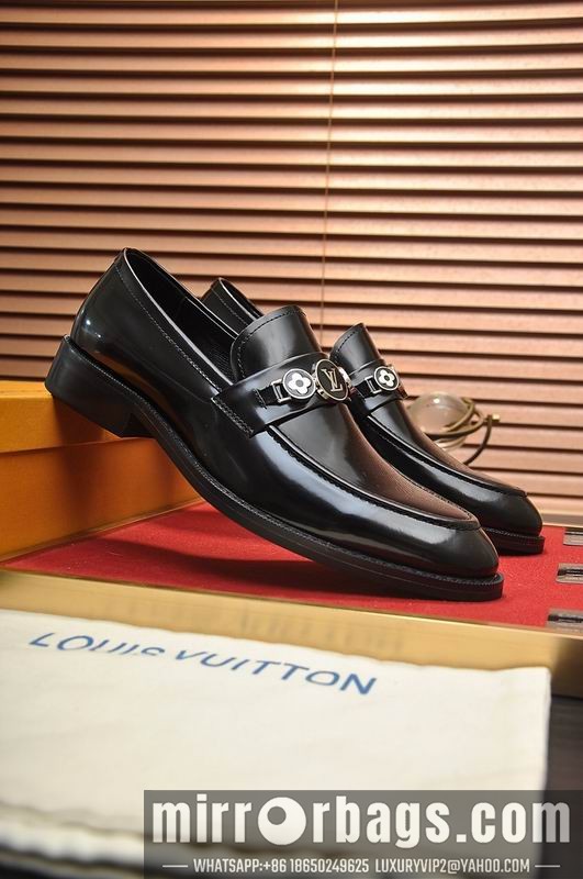LV Replica Shoes LV sz38-45 mnf0715