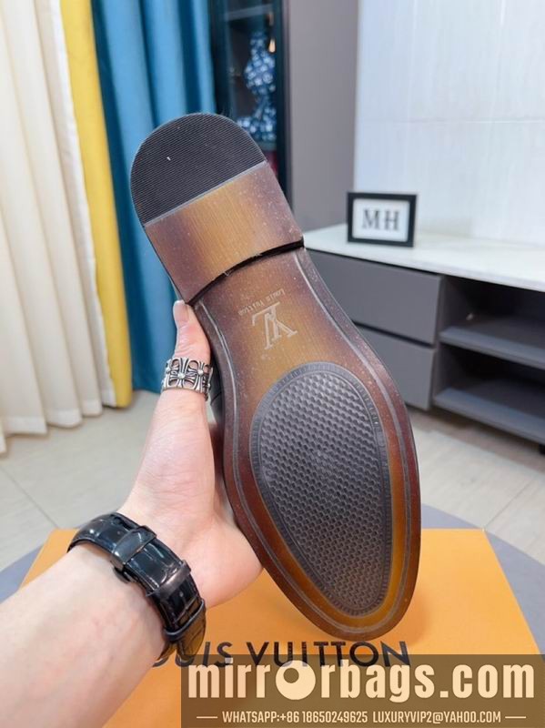 LV Replica Shoes LV sz38-44 mnf0136