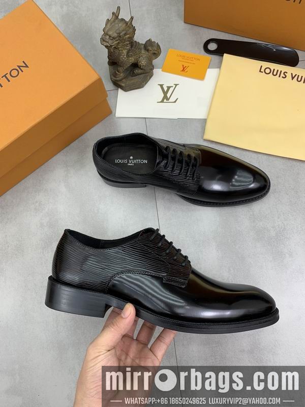 LV Replica Shoes LV sz38-45 mnf0313
