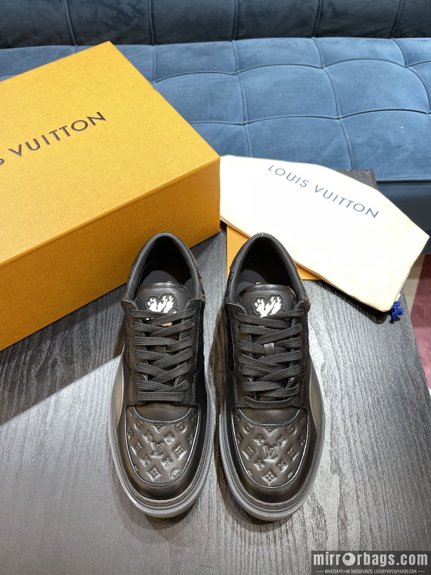 LV Replica Shoes LV sz38-44 hnh0243